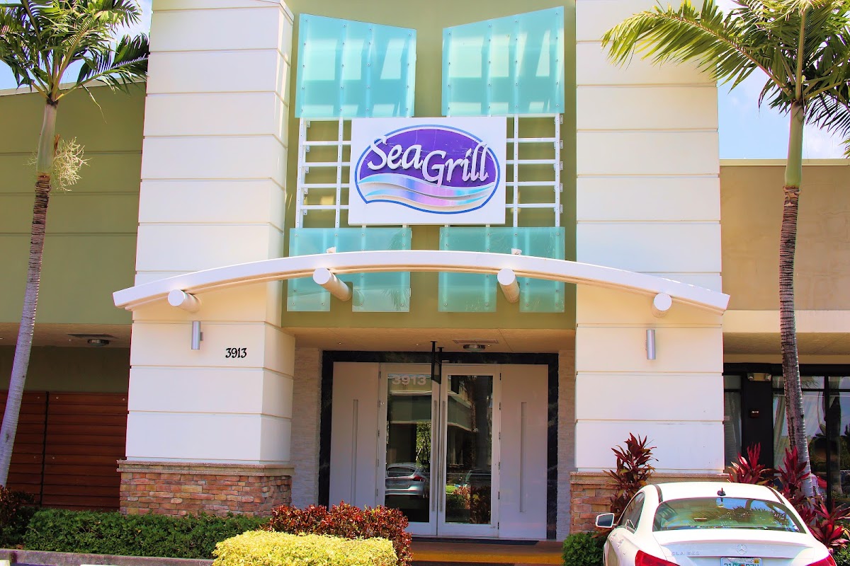 Sea Grill Restaurant & Lounge