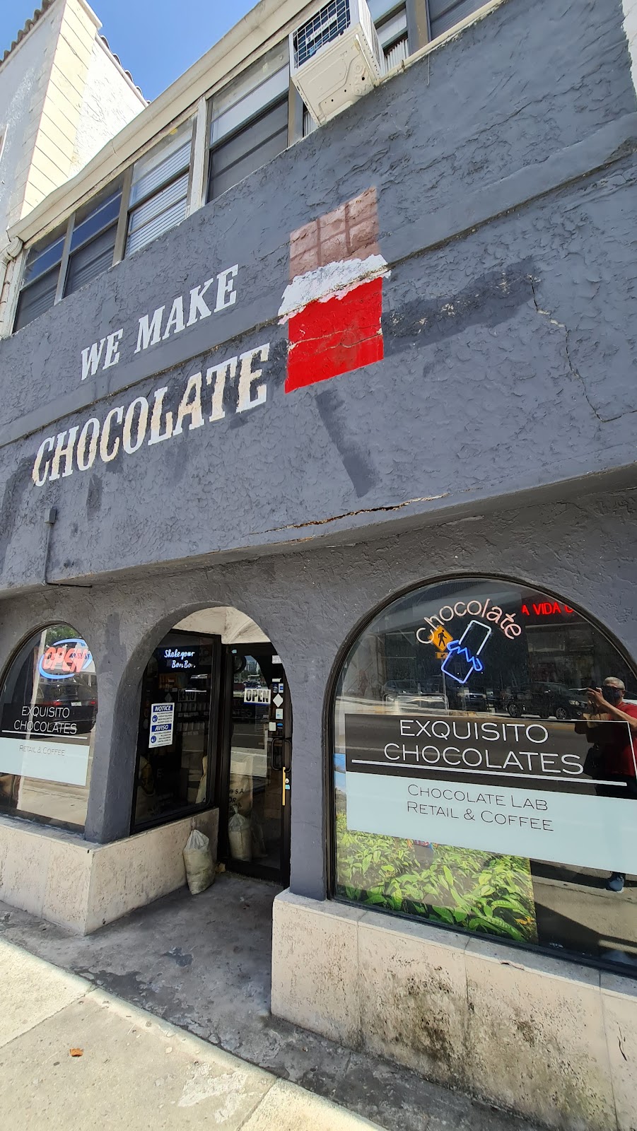 Exquisito Chocolates