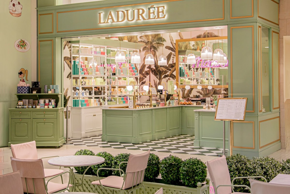 Ladurée Aventura