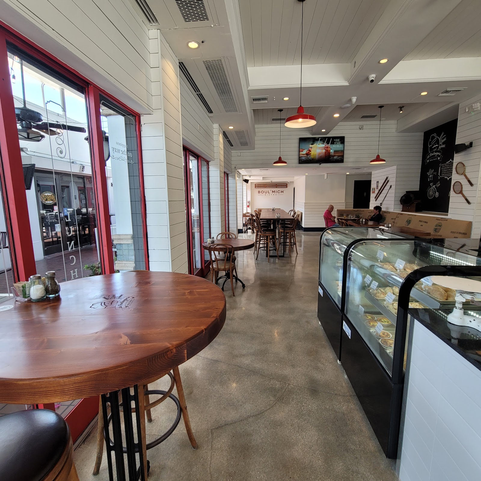 La Boulangerie Boul'Mich – Sunset