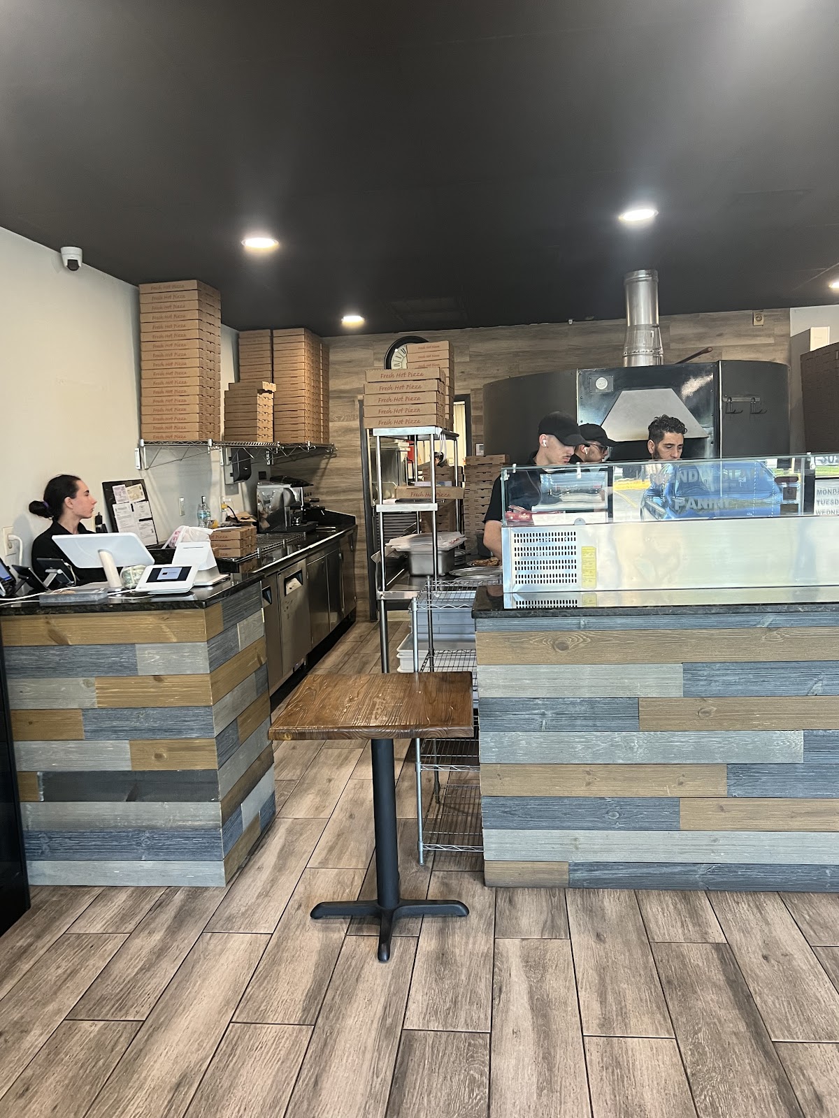 Al Forno Neapolitan Wood Fired Pizza