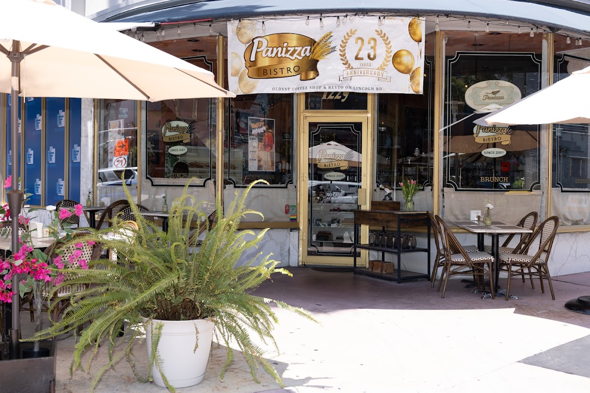 Panizza Bistro