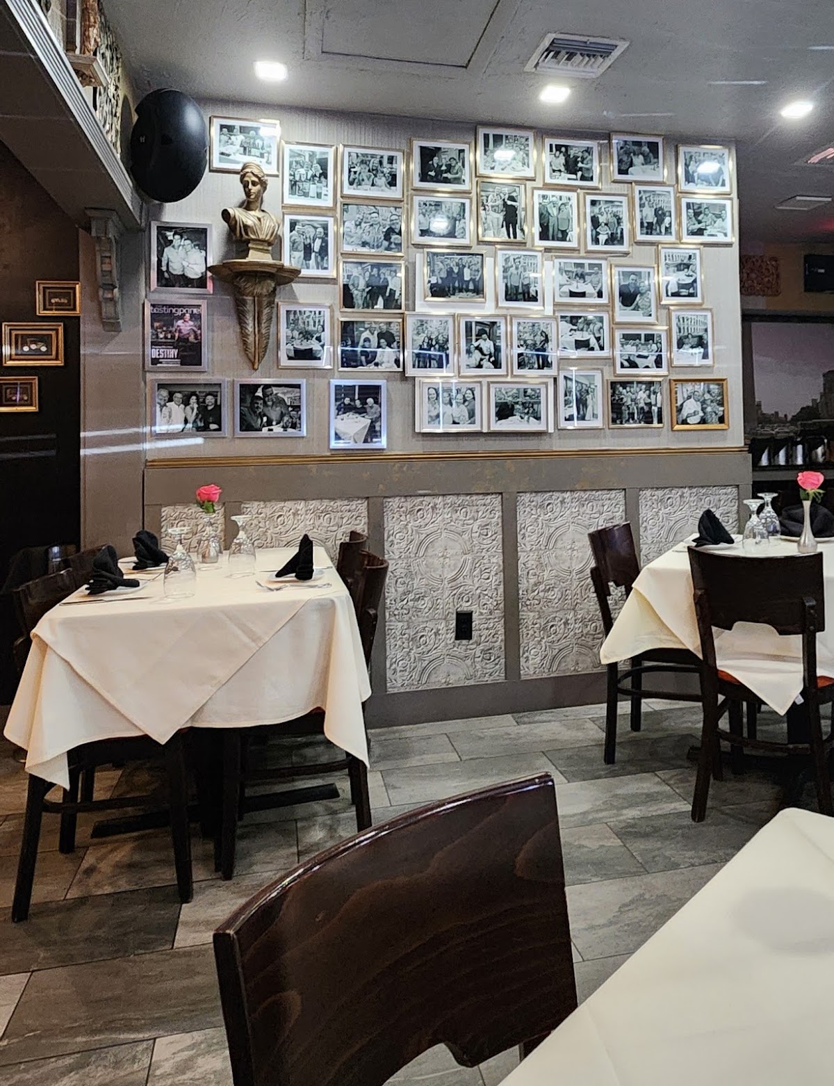 Giovanni's Restaurant