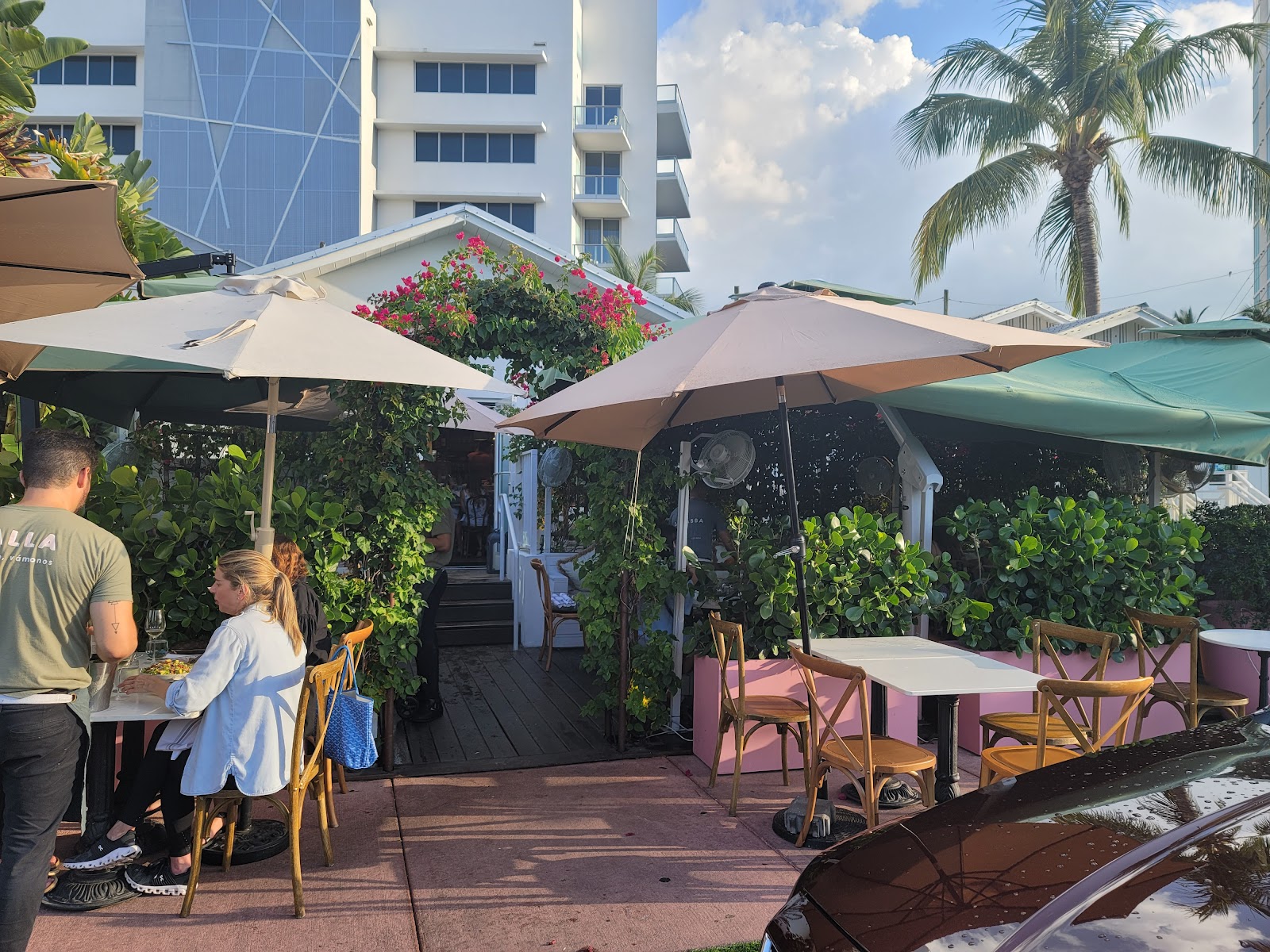 Abbalé Modern Mediterranean Kitchen - South Beach