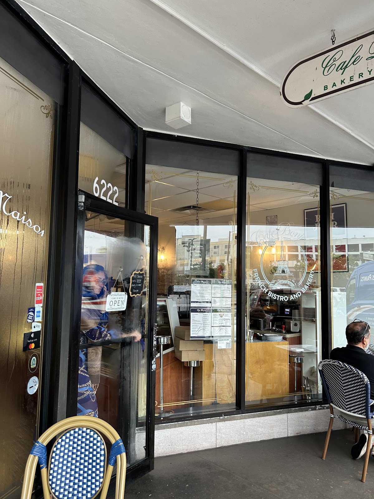 Cafe Bonjour