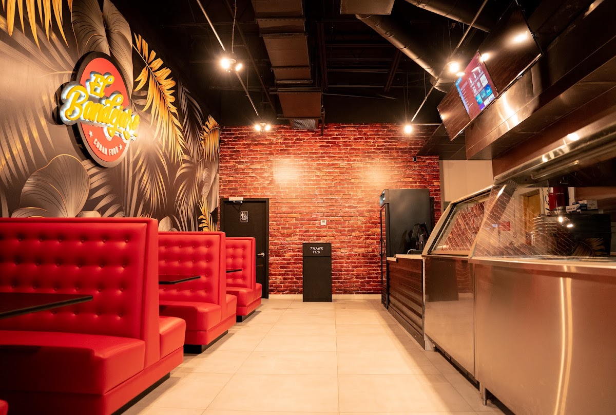El Bandejazo Restaurant