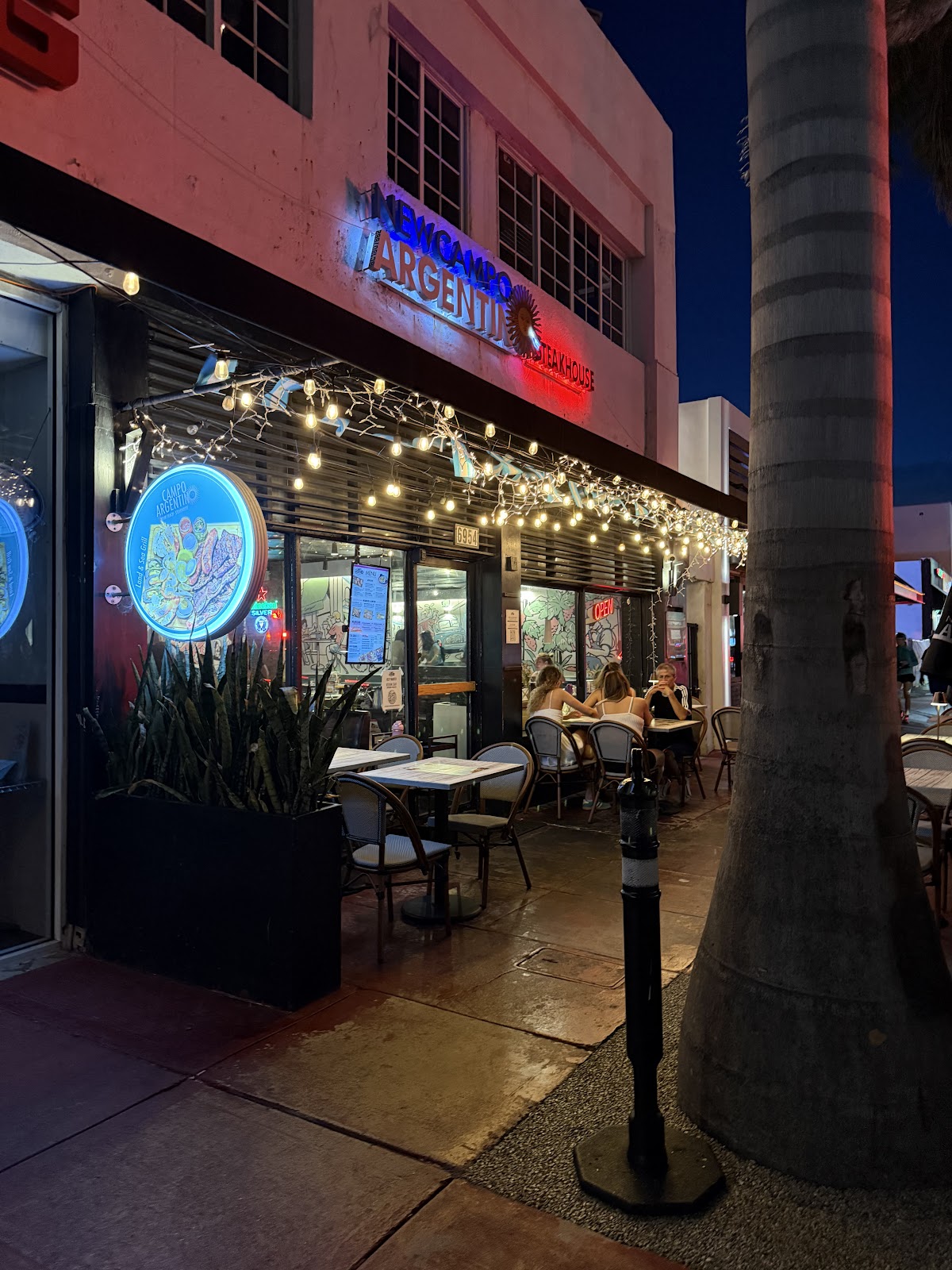 New Campo Argentino Steakhouse