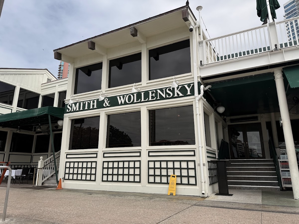Smith & Wollensky