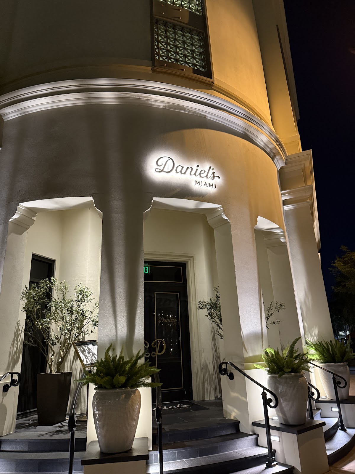 Daniel's Steakhouse