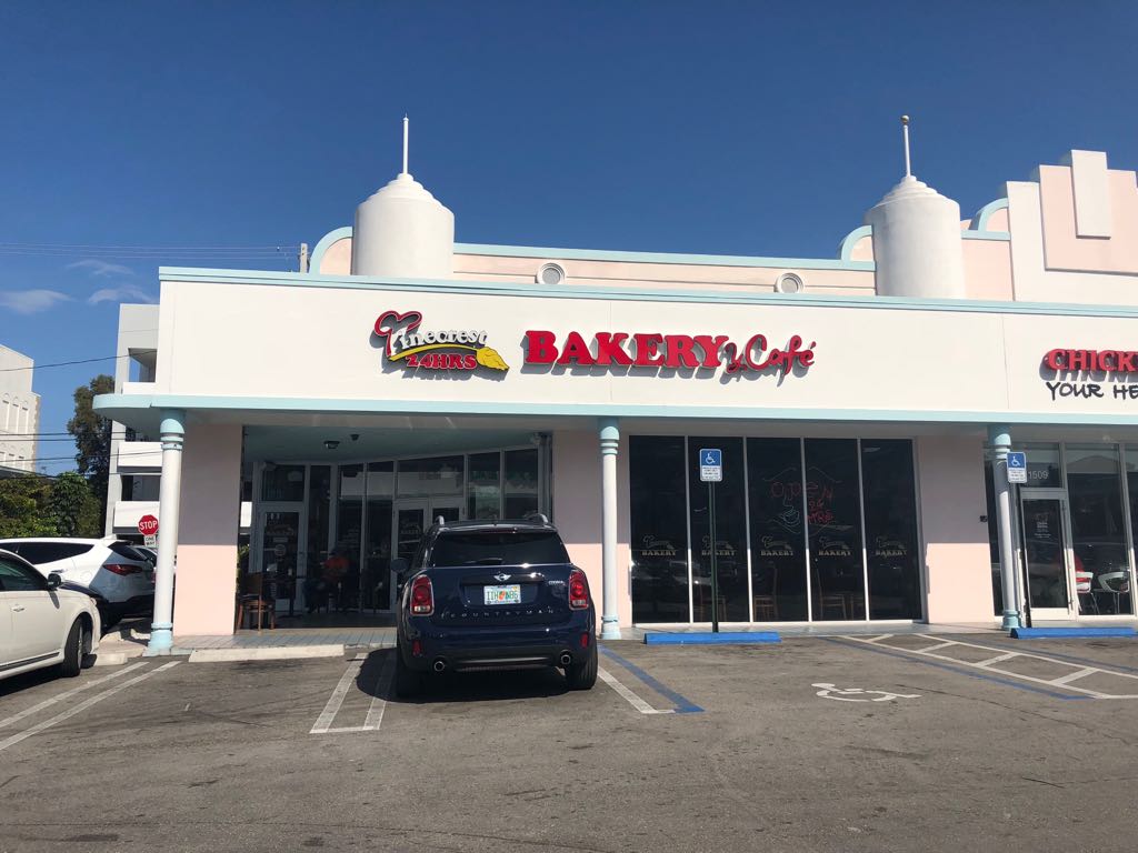 Pinecrest Bakery