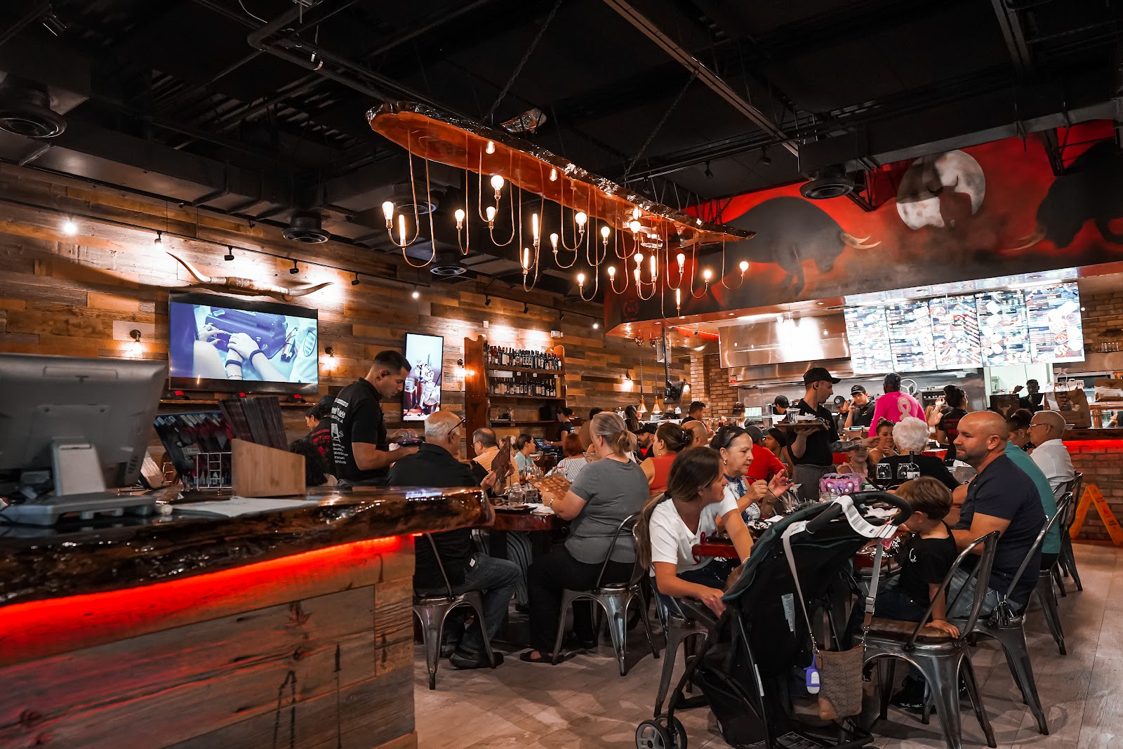 El Toro Loco Steakhouse – Westchester