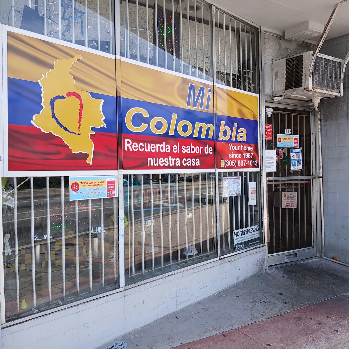Mi Colombia Cafeteria y Restaurante