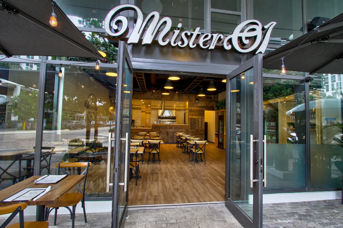 Mister O1 Extraordinary Pizza – Aventura