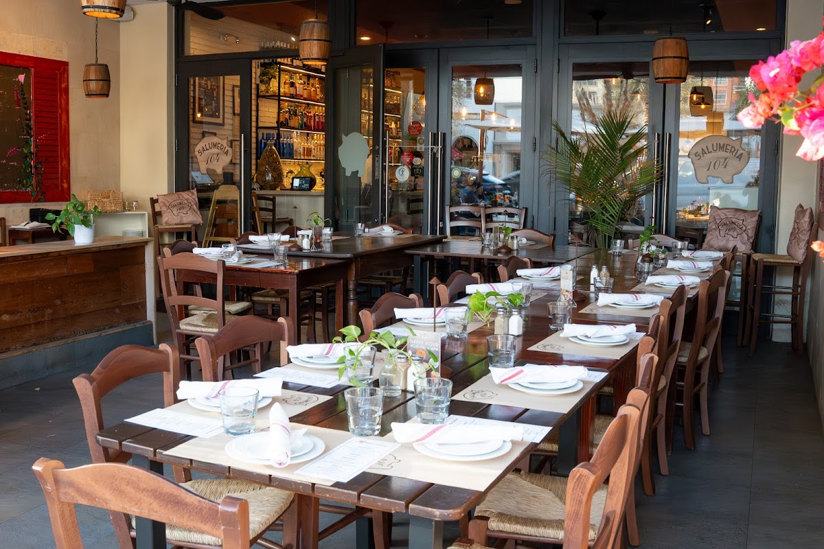 Salumeria 104