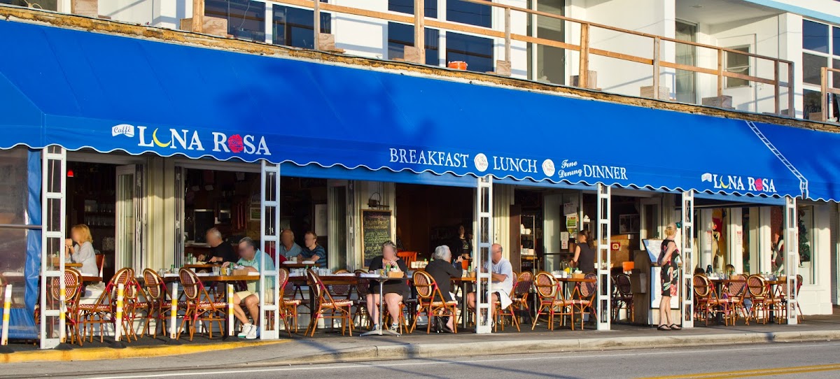 Caffe Luna Rosa