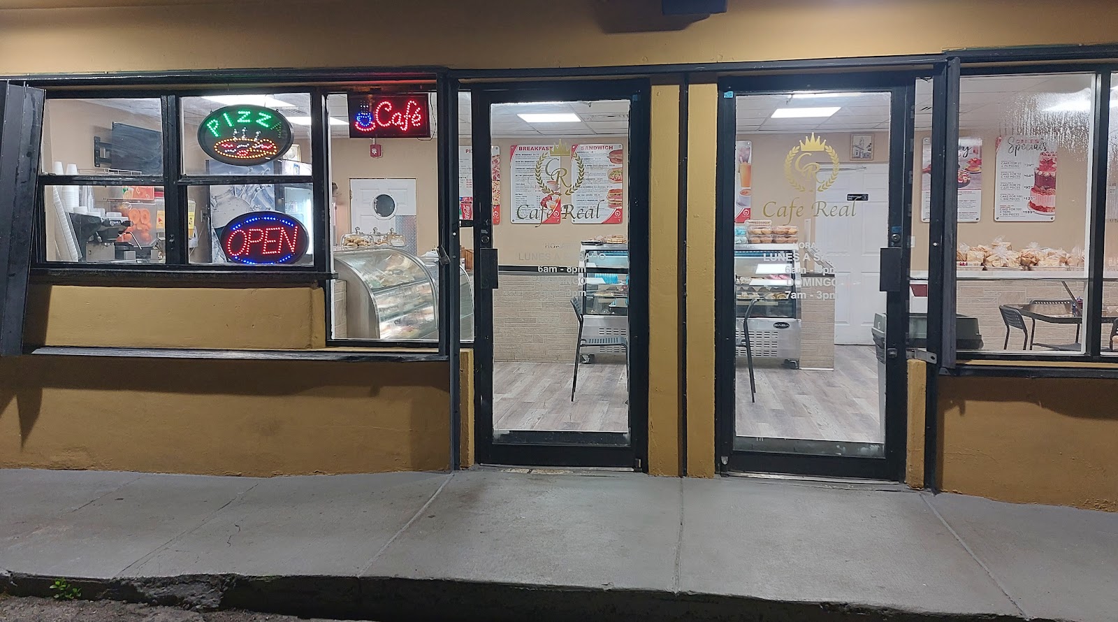 Café Real Bakery