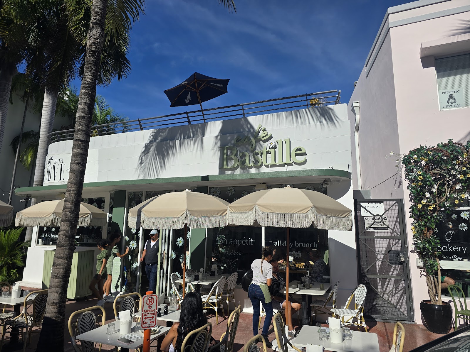 Café Bastille – South Beach