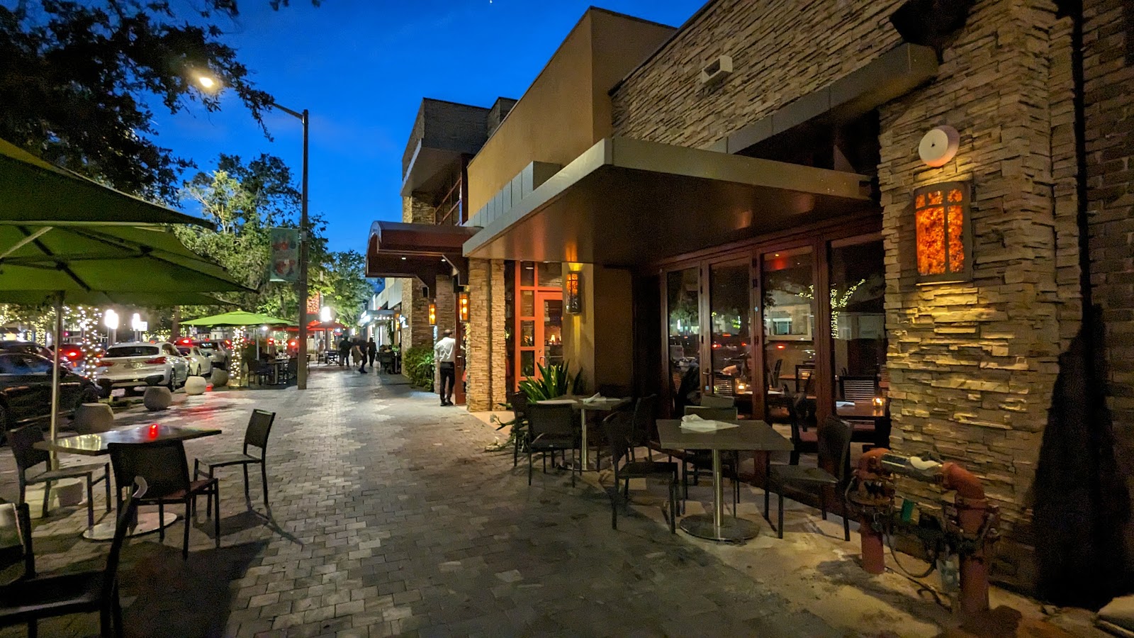 Seasons 52 – Coral Gables