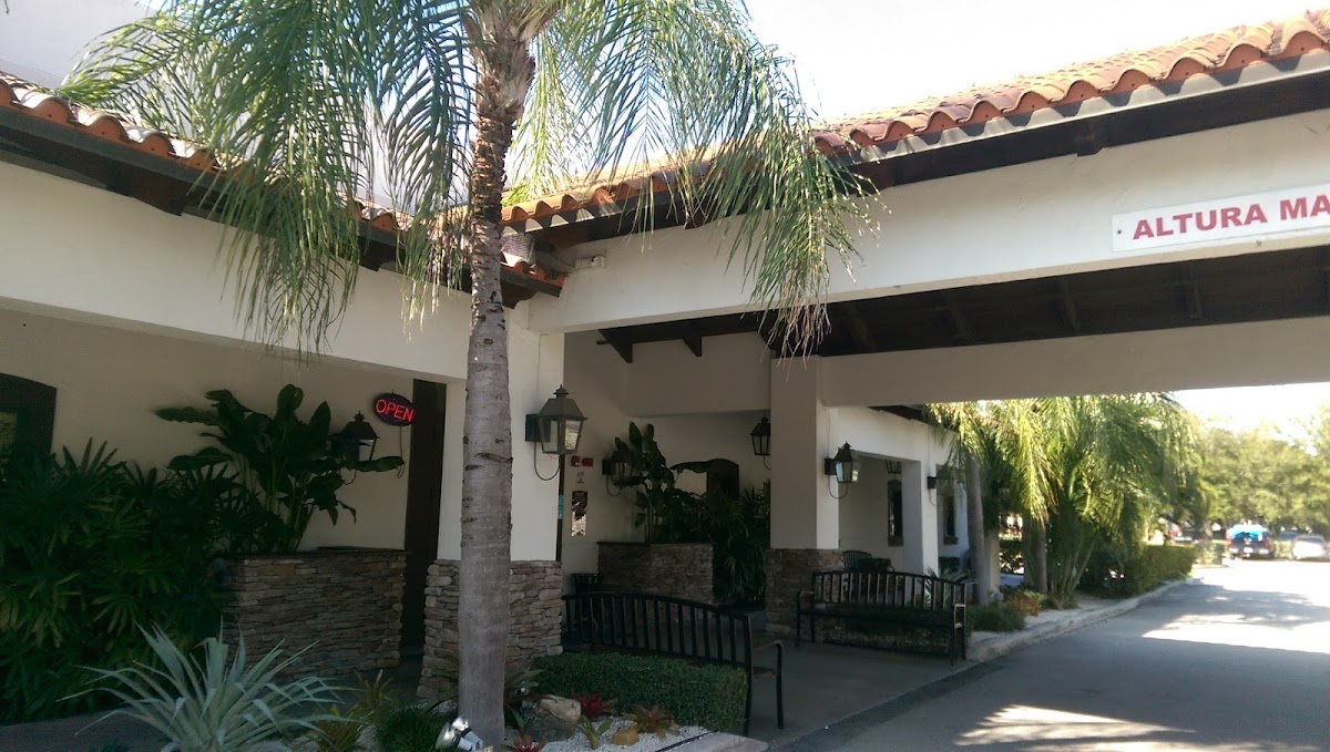 Mondongo’s Restaurante