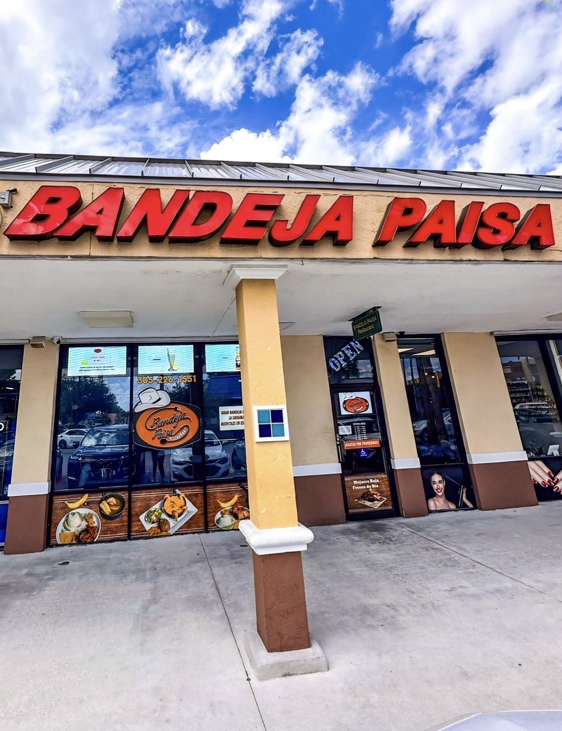 Bandeja Paisa Restaurant