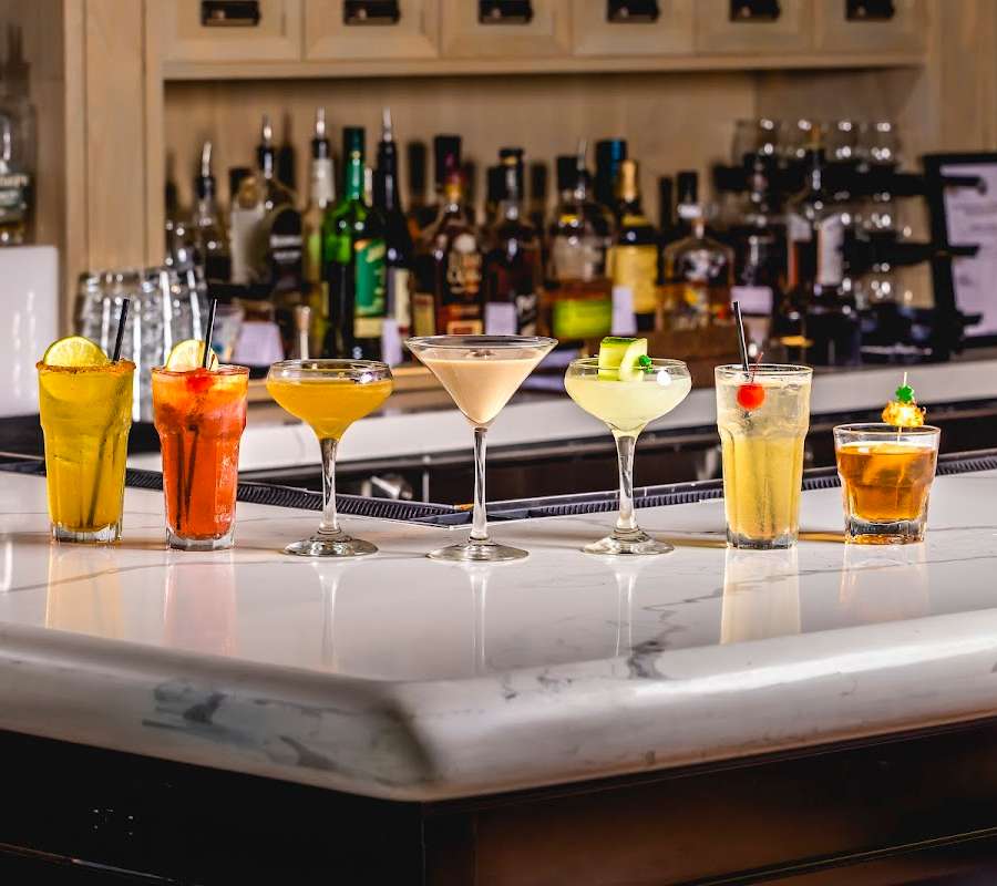 JOHNMARTIN's Restaurant & Bar