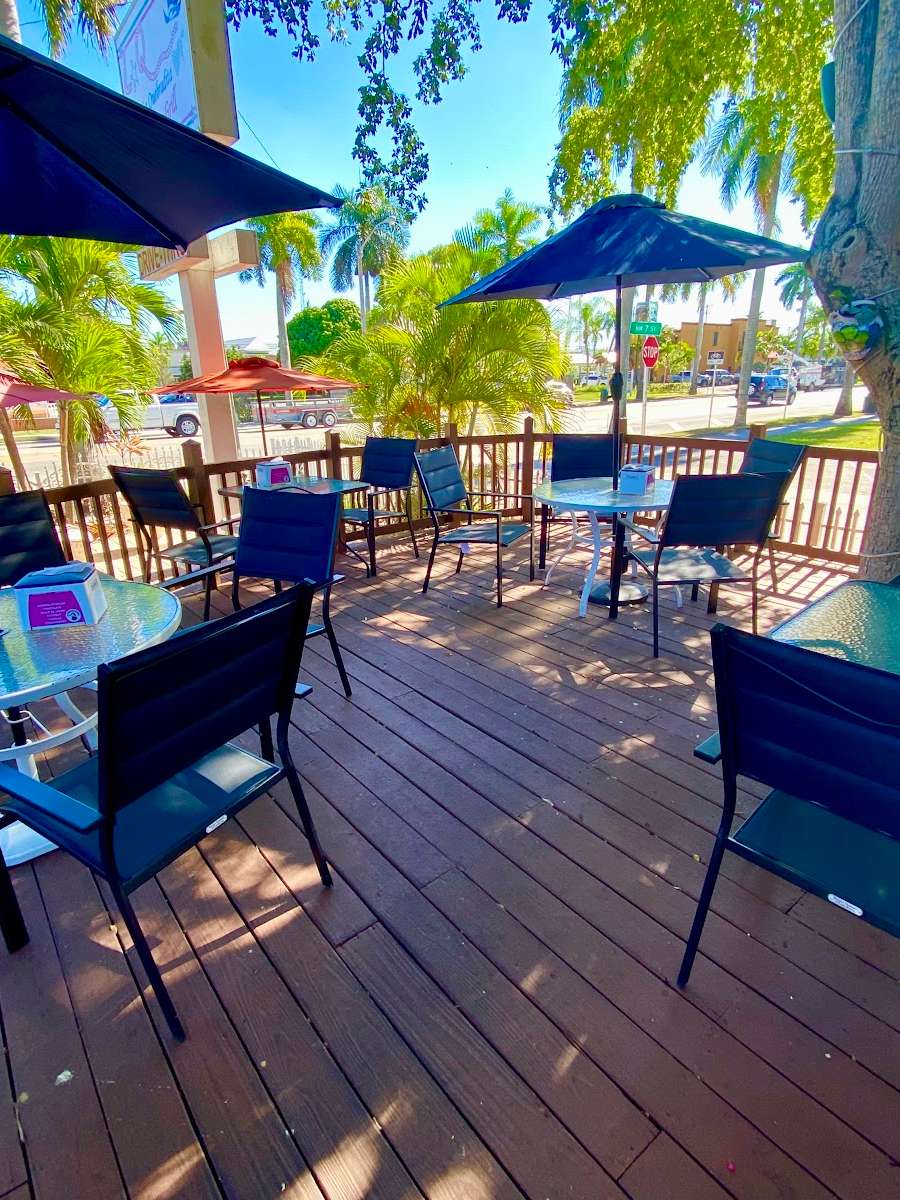 La Quebradita Mexican Grill