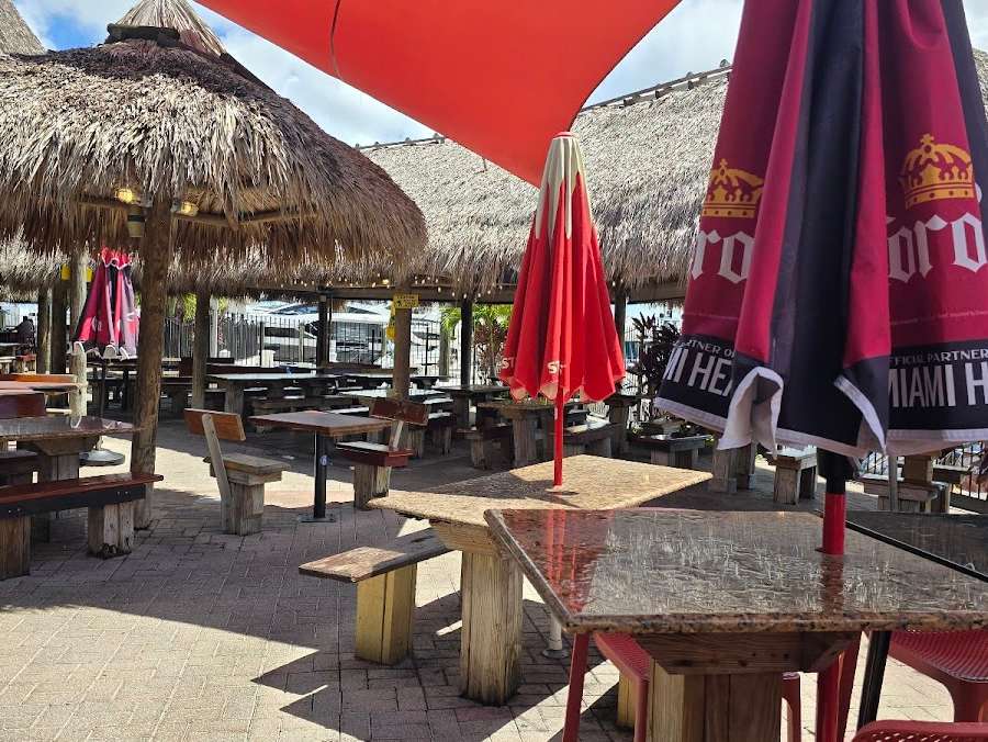 Monty's Raw Bar