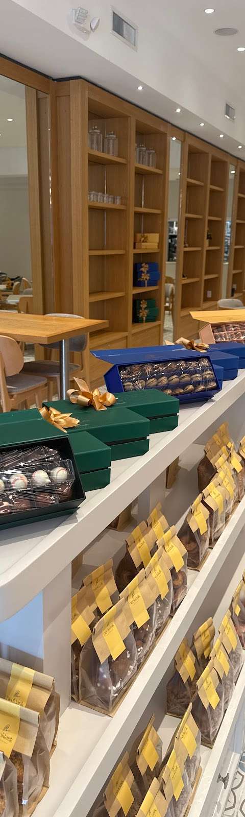 Neoklasik Modern Artisan Bakery