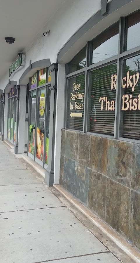 Ricky Thai Bistro