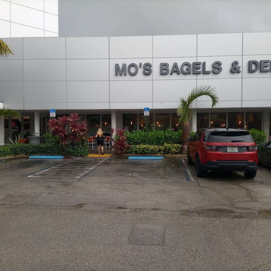 Mo’s Bagels and Deli