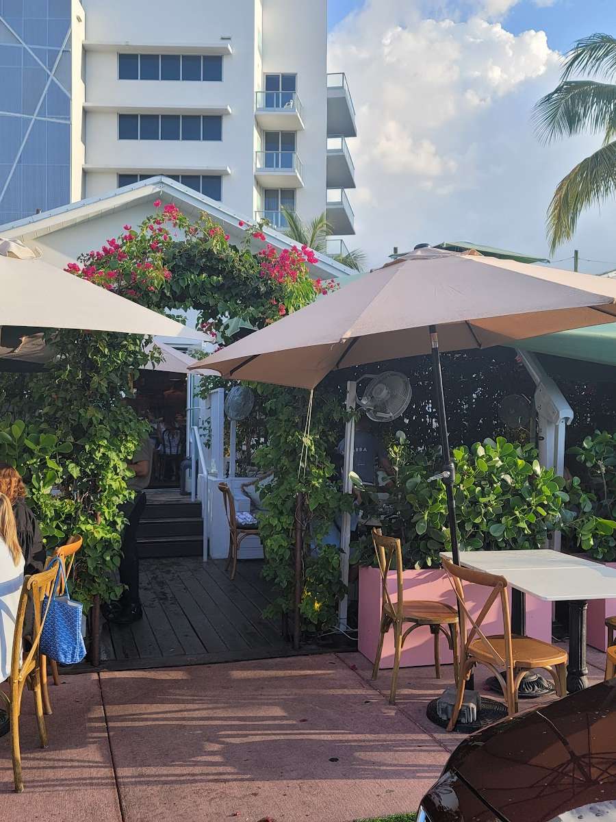 Abbalé Modern Mediterranean Kitchen - South Beach