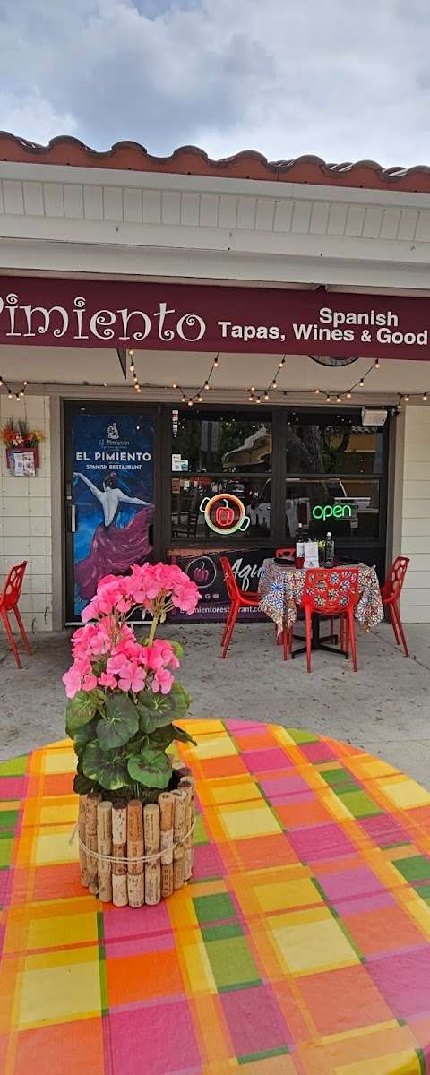 El Pimiento Restaurant