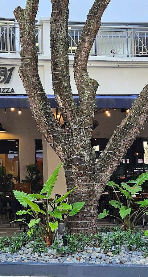 Mister O1 Extraordinary Pizza – Brickell