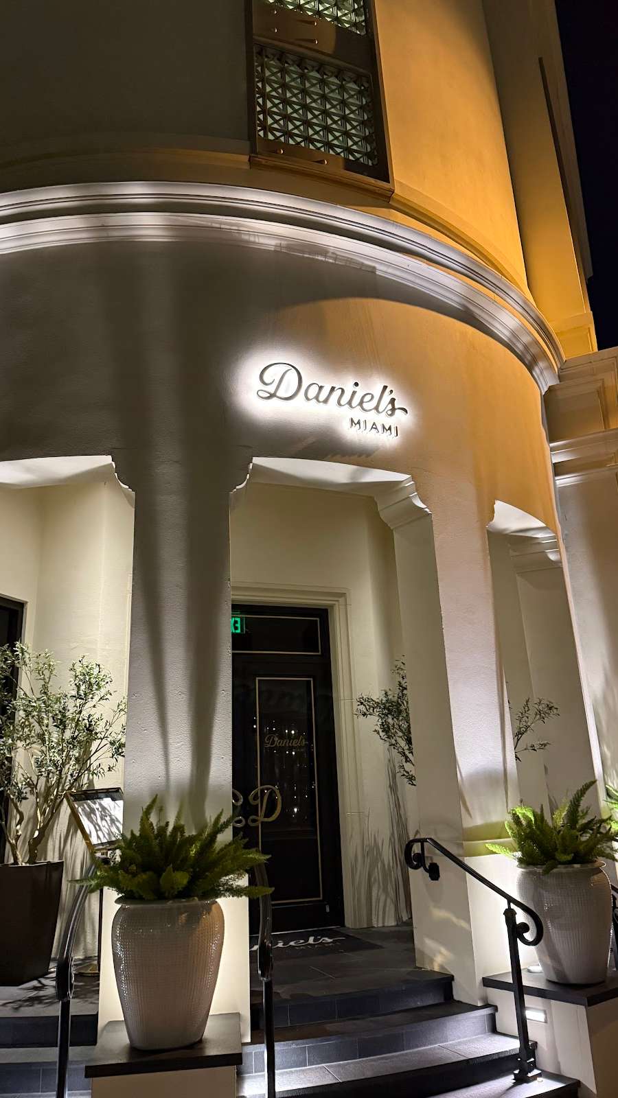 Daniel's Steakhouse