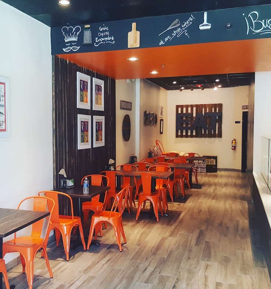 Empanada Harry's Bakery & Cafe