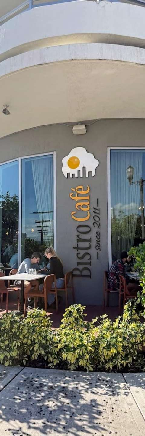 Bistro Café