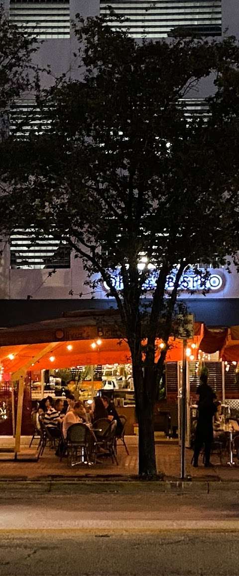 Oliver's Bistro