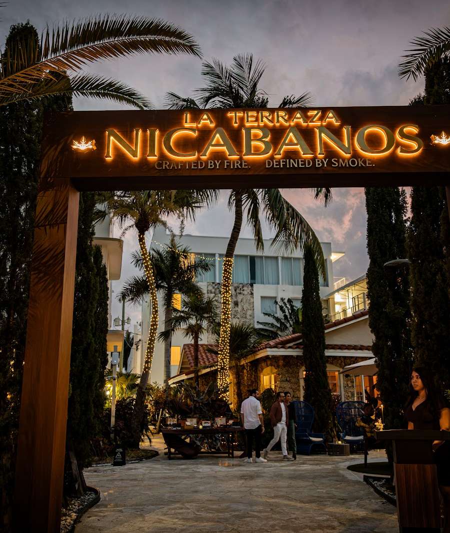 La Terraza Nicabanos