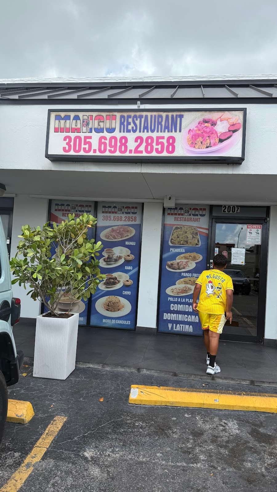 Mangu Cafe Restaurant