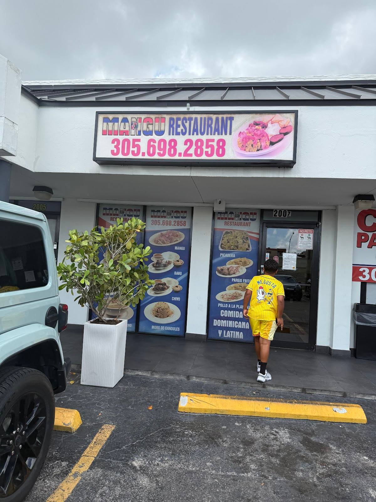 Mangu Cafe Restaurant