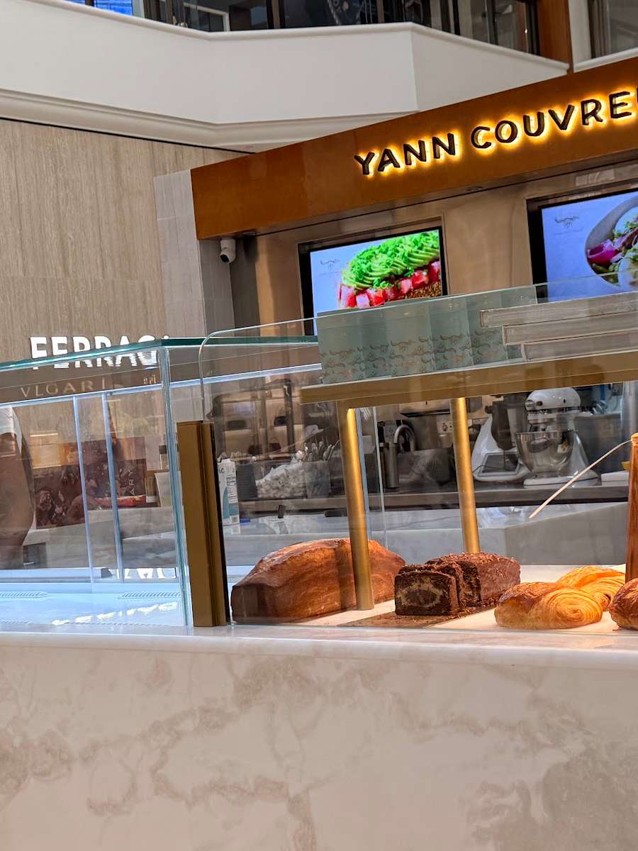 Yann Couvreur – Aventura Mall