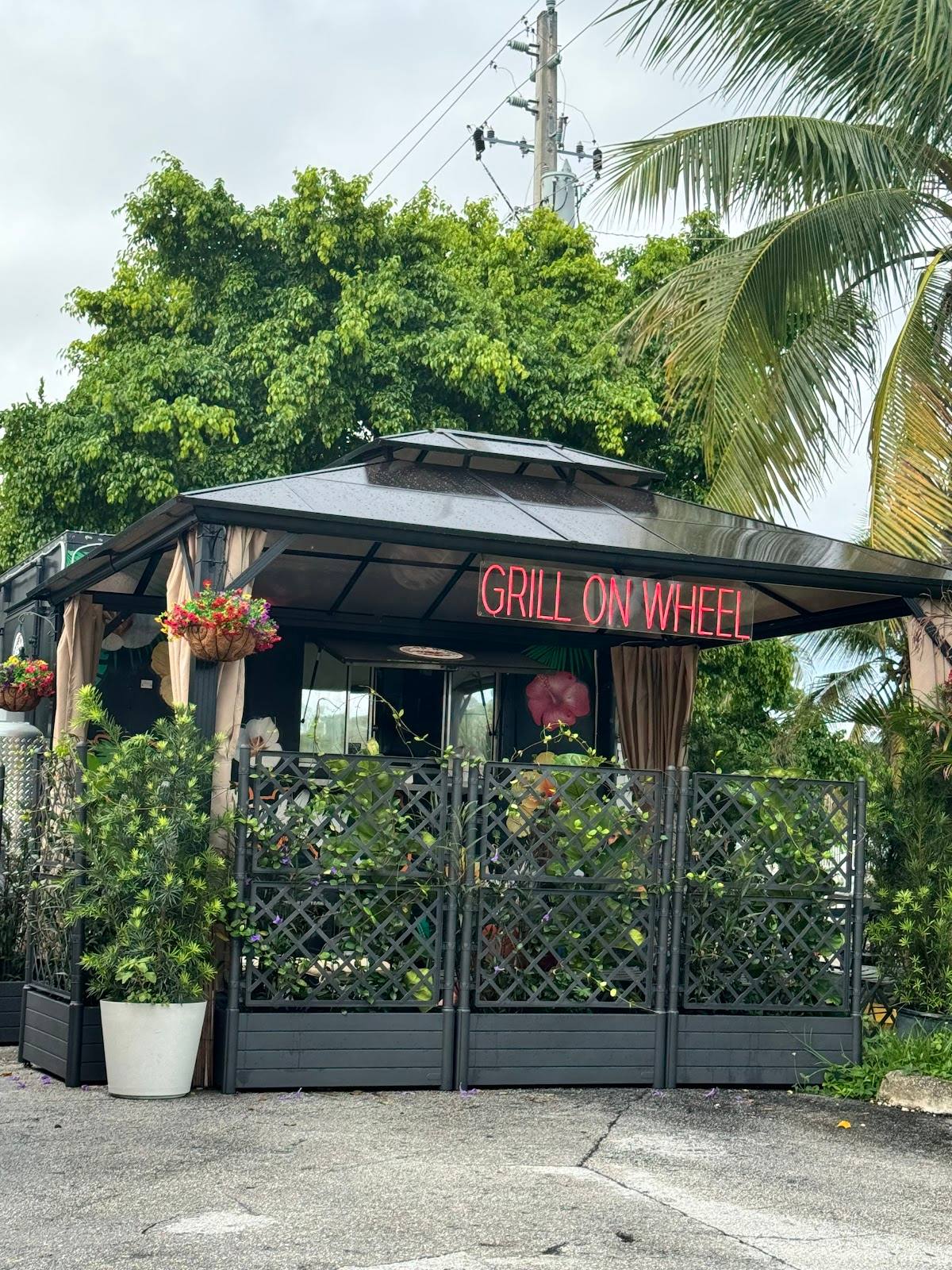 Grill on Wheel
