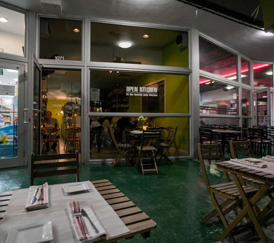 Open Kitchen
