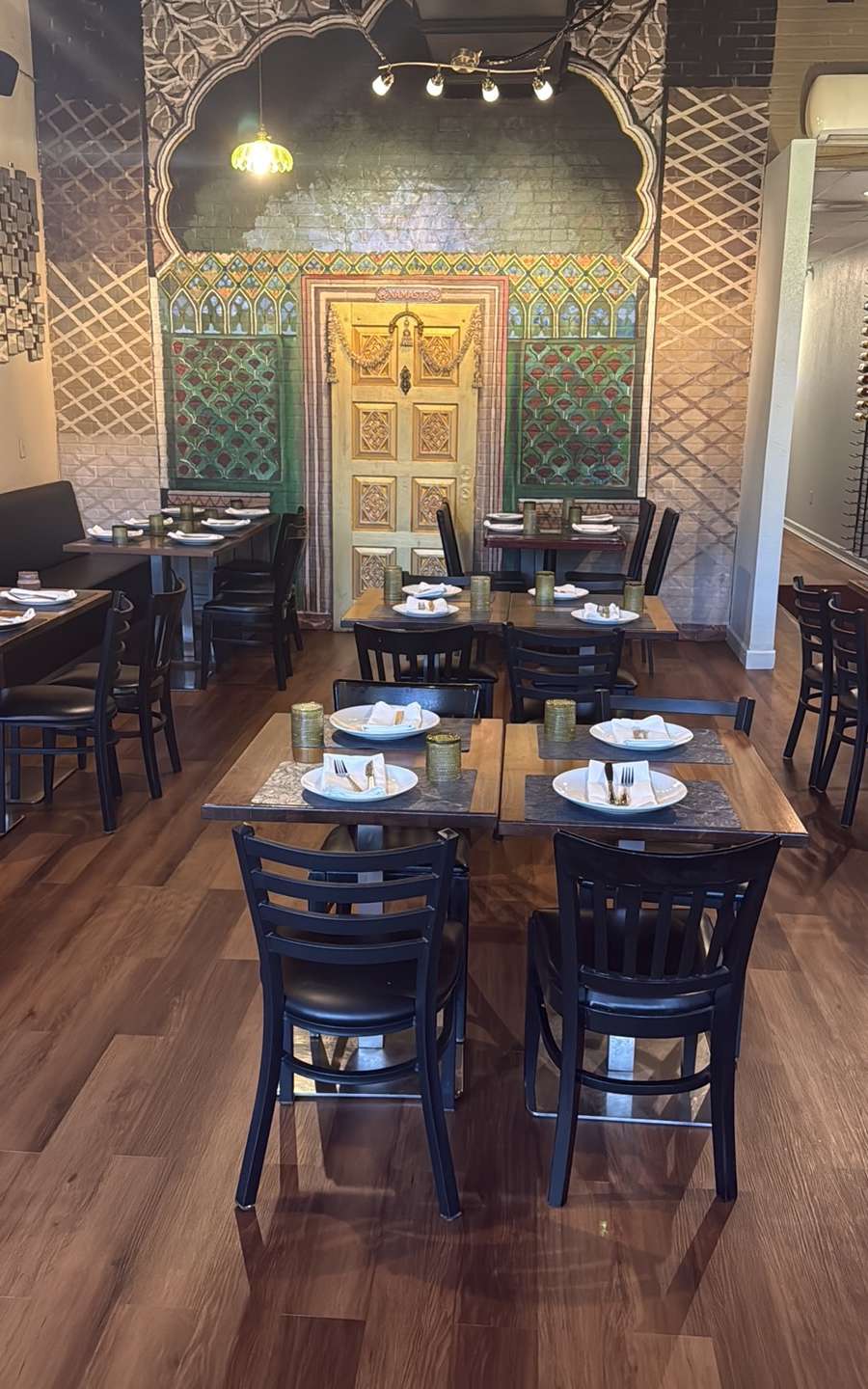 Ashoka Indian Restaurant – Pinecrest