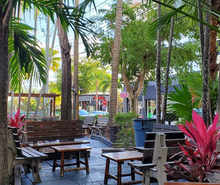 Bougainvillea's Old Florida Tavern