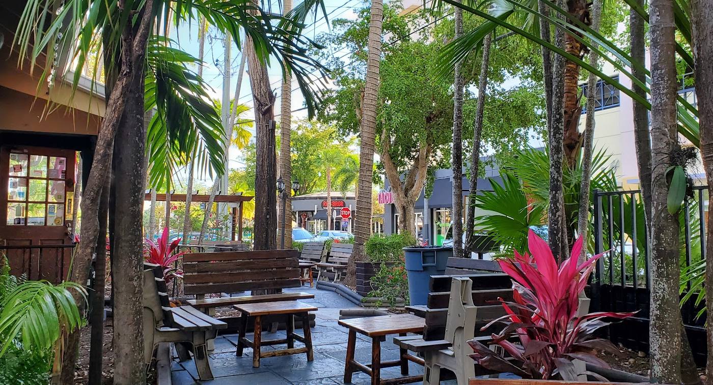 Bougainvillea's Old Florida Tavern