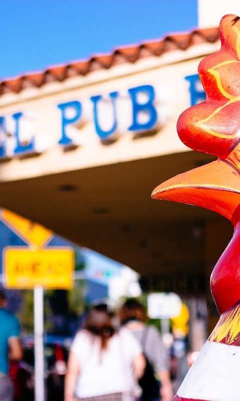 El Pub Restaurant