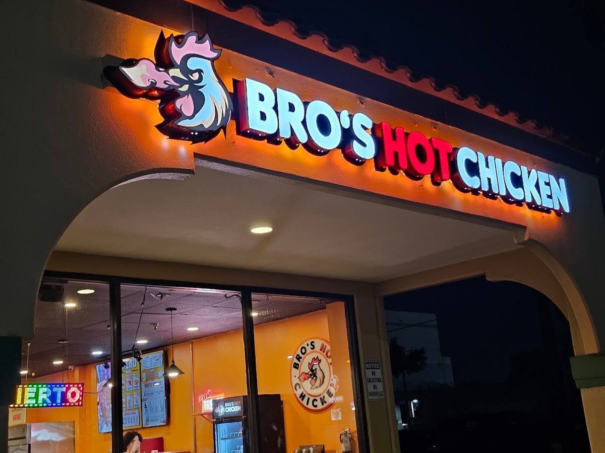 Bro's Hot Chicken