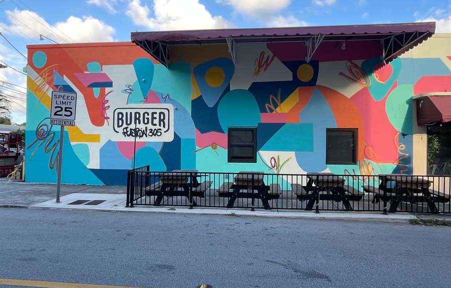 Burger Fusion 305