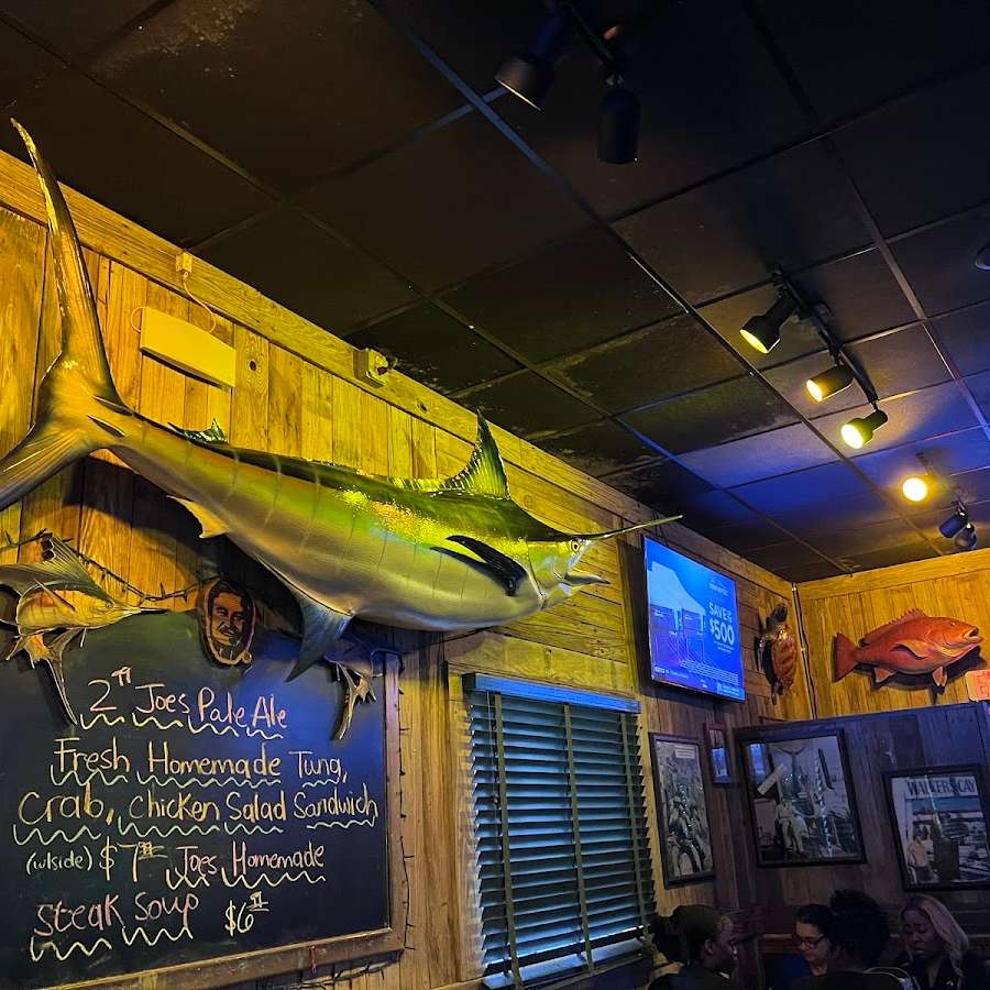 Flanigan’s Seafood Bar & Grill – North Miami